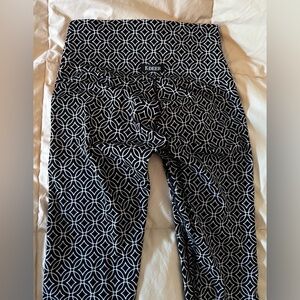 K-DEER Black and Cream Geometric Pants